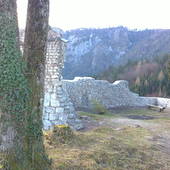 Burgruine-Karlstein-2012-028