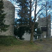 Burgruine-Karlstein-2012-056